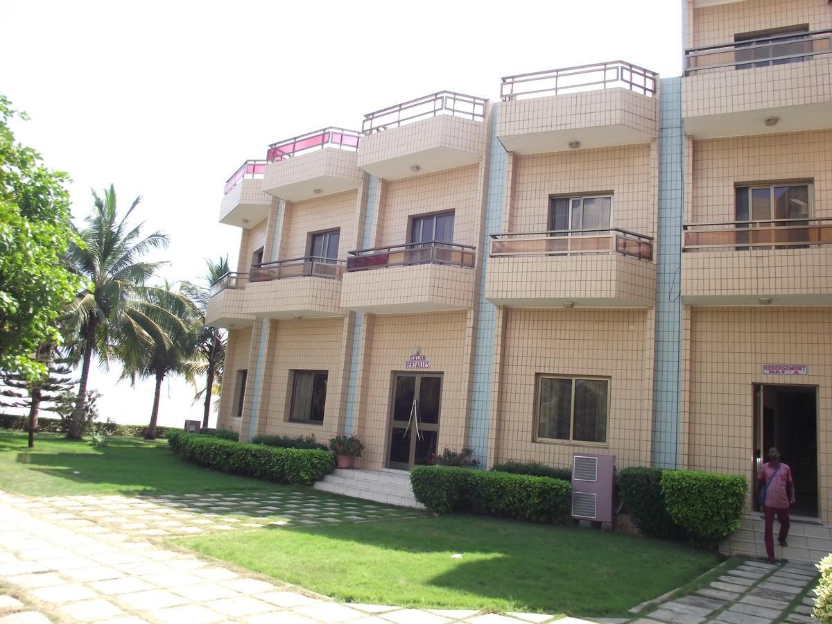Hotel Ghis Palace Baguida Exterior photo