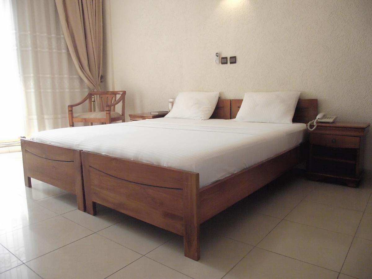 Hotel Ghis Palace Baguida Exterior photo