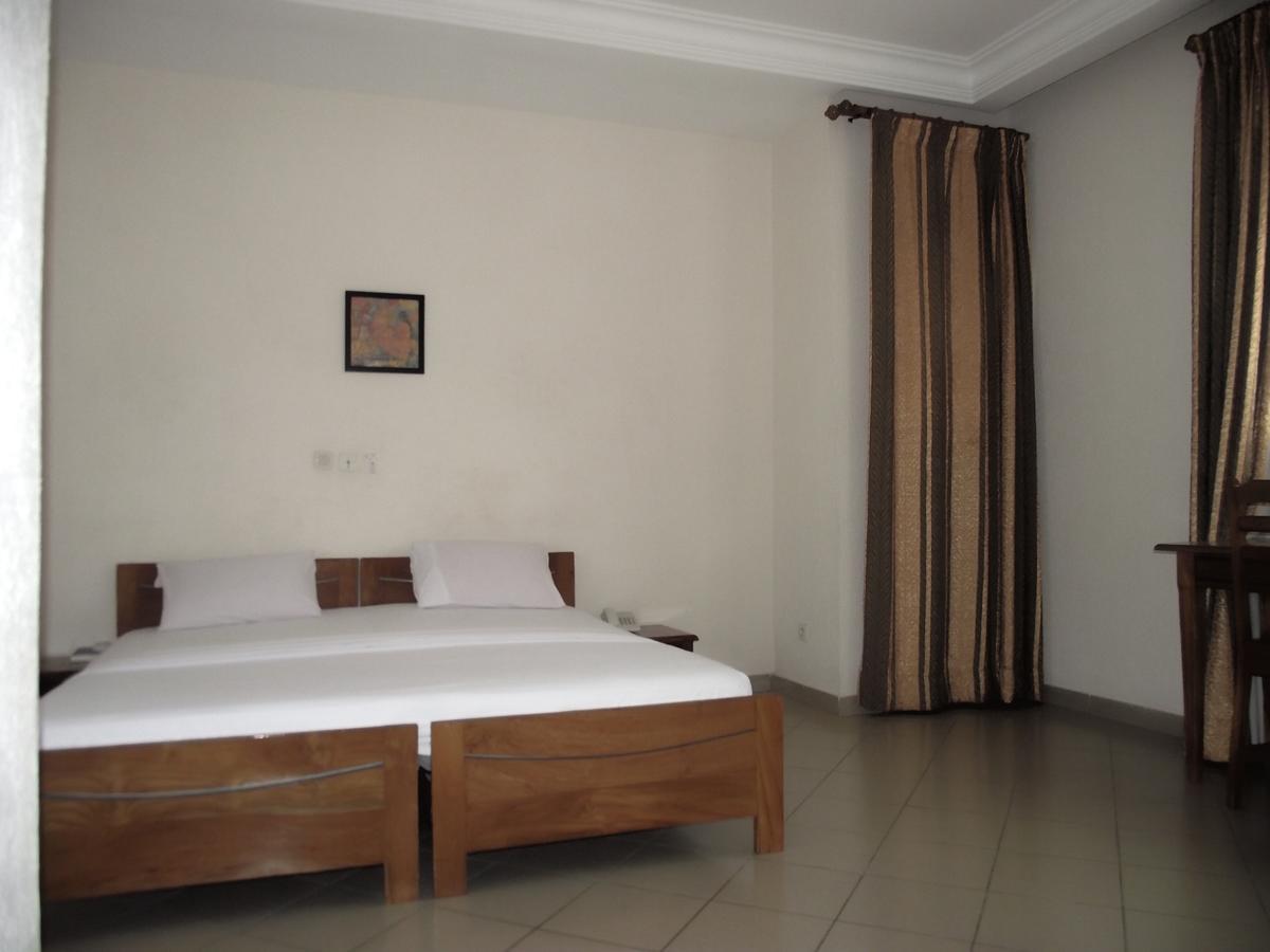 Hotel Ghis Palace Baguida Exterior photo