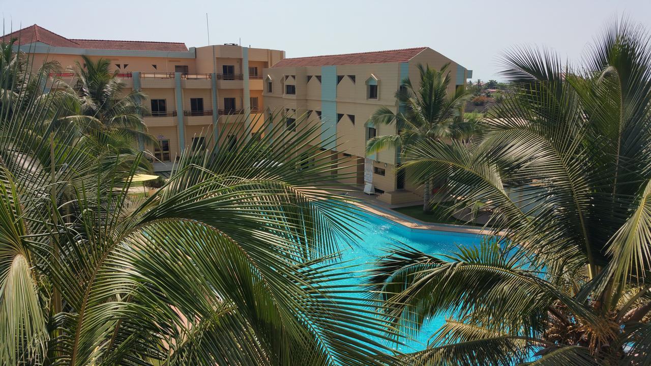 Hotel Ghis Palace Baguida Exterior photo